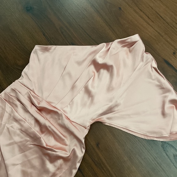 NWT -One shoulder Dress 💕 - Picture 4 of 5